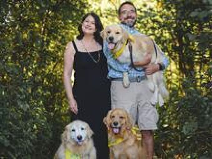 Headshot of Annie Cordo '05 & Andrew Cordo '04